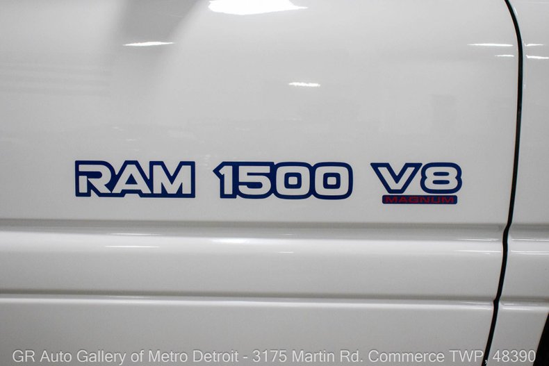 1998-dodge-ram-1500-ss-t (22)