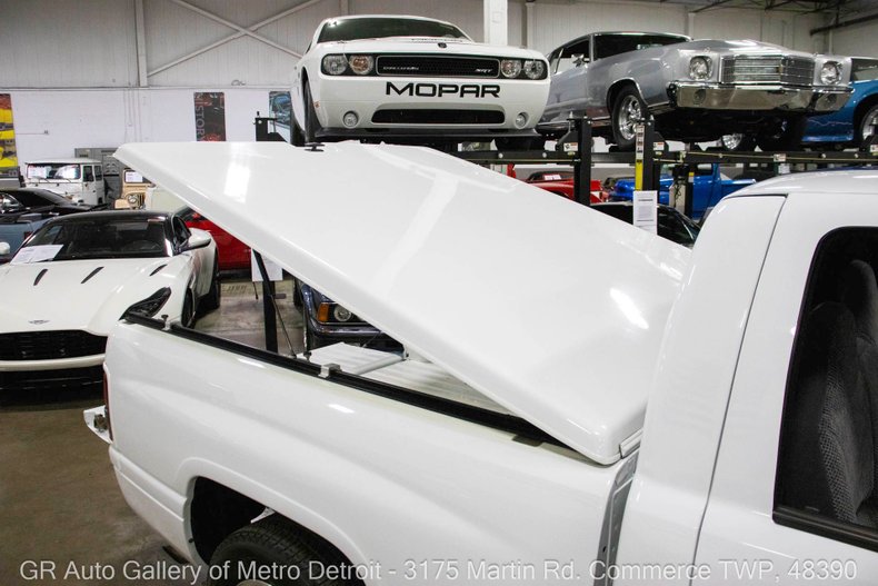 1998-dodge-ram-1500-ss-t (40)
