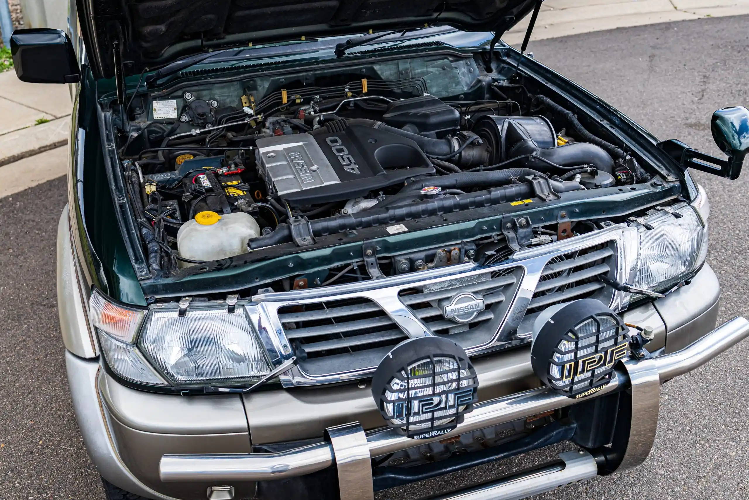 1998-nissan-safari-autech-edition-for-sale-103