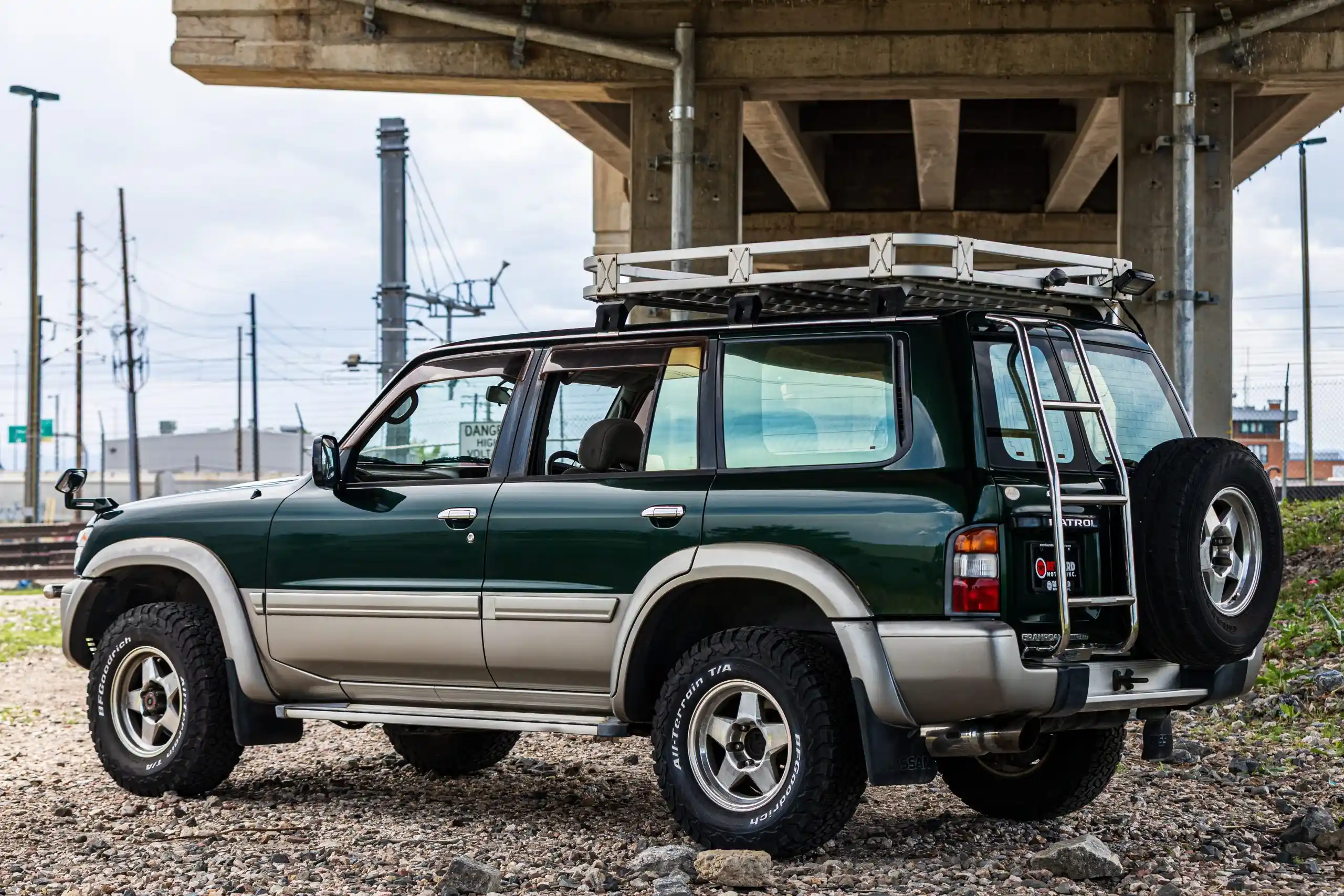 1998-nissan-safari-autech-edition-for-sale-43