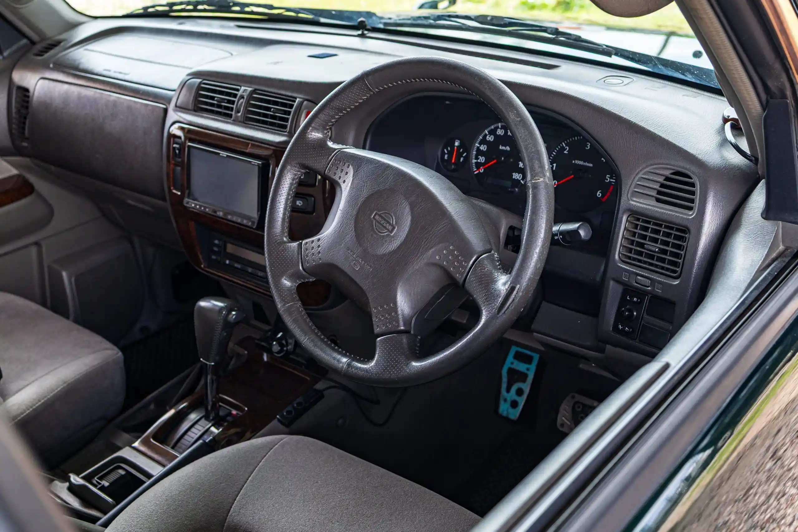 1998-nissan-safari-autech-edition-for-sale-60