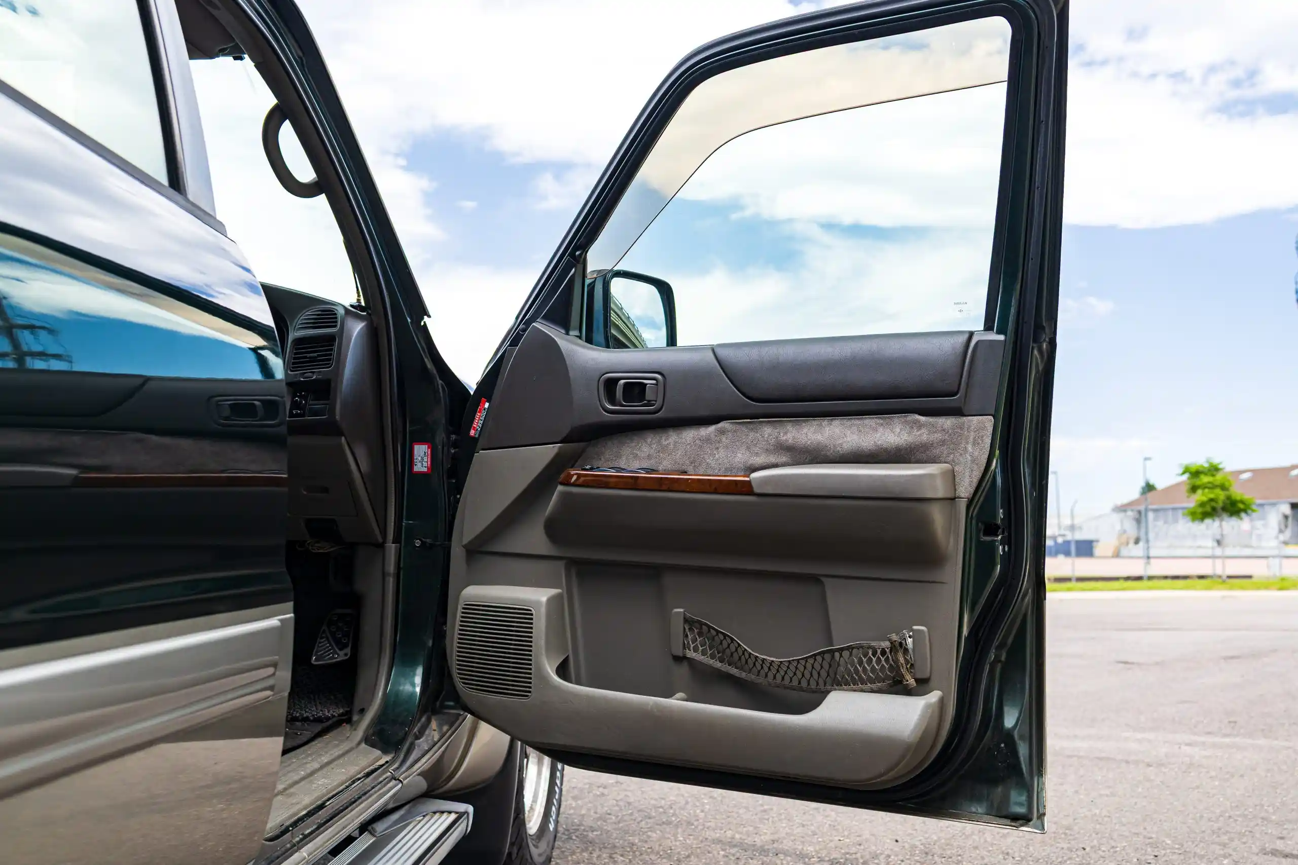 1998-nissan-safari-autech-edition-for-sale-88