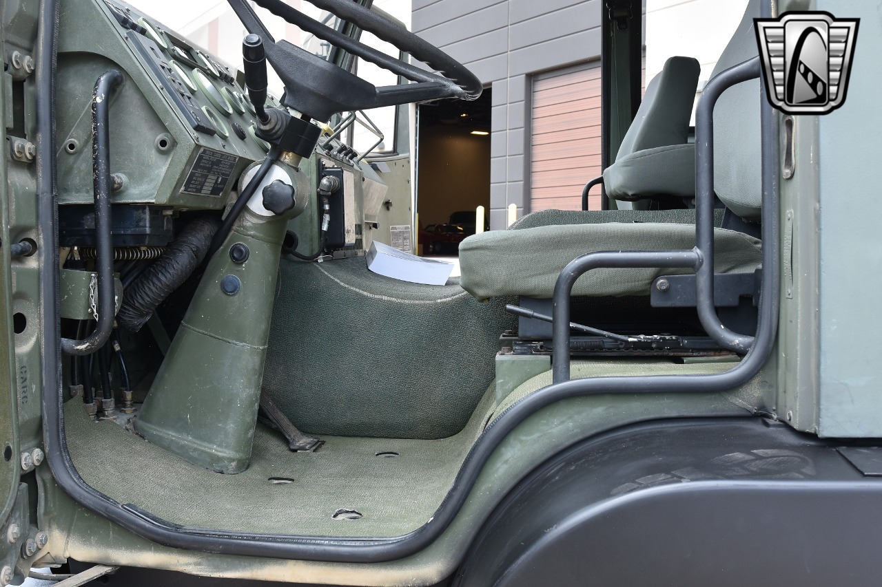 1998-stewart-stevenson-m1078-for-sale-33