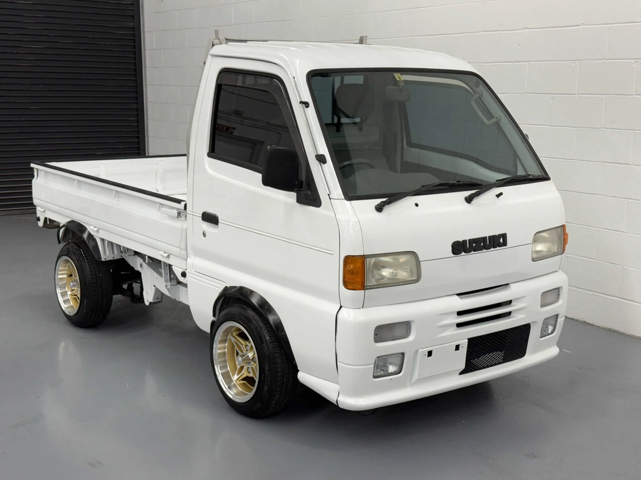 1998-suzuki-carry-mini-truck-for-sale-02
