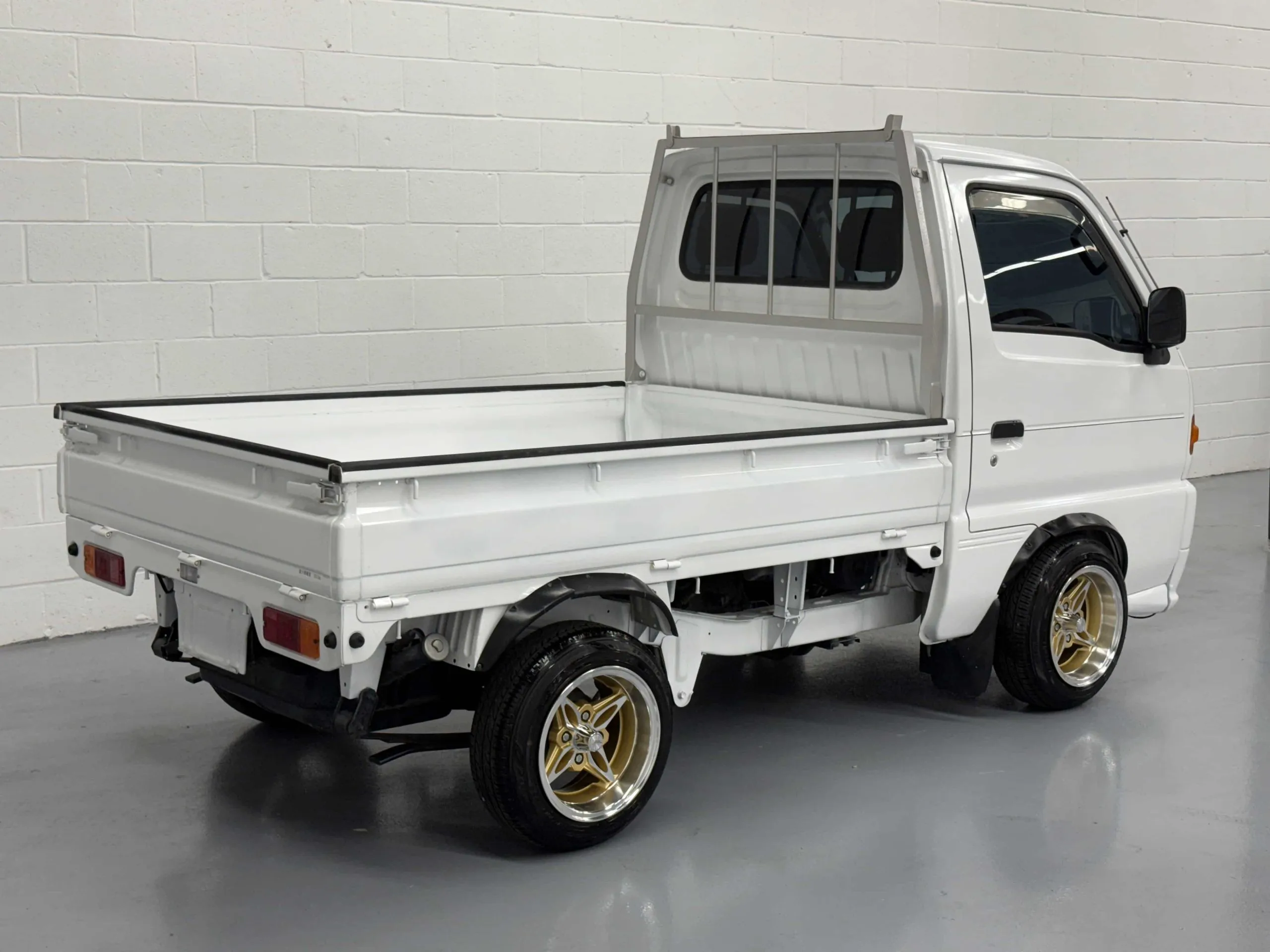 1998-suzuki-carry-mini-truck-for-sale-04