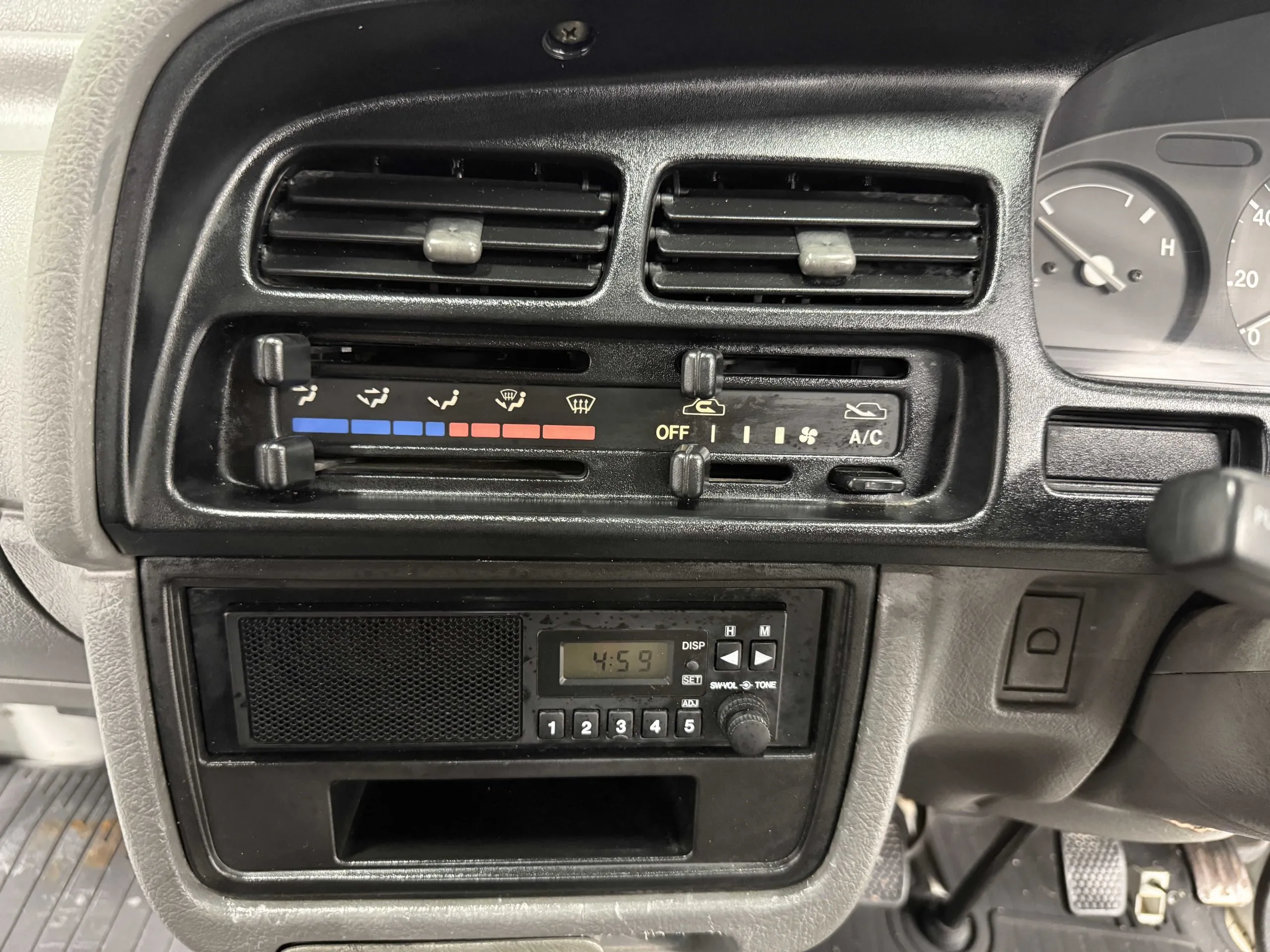 1998-suzuki-carry-mini-truck-for-sale-23