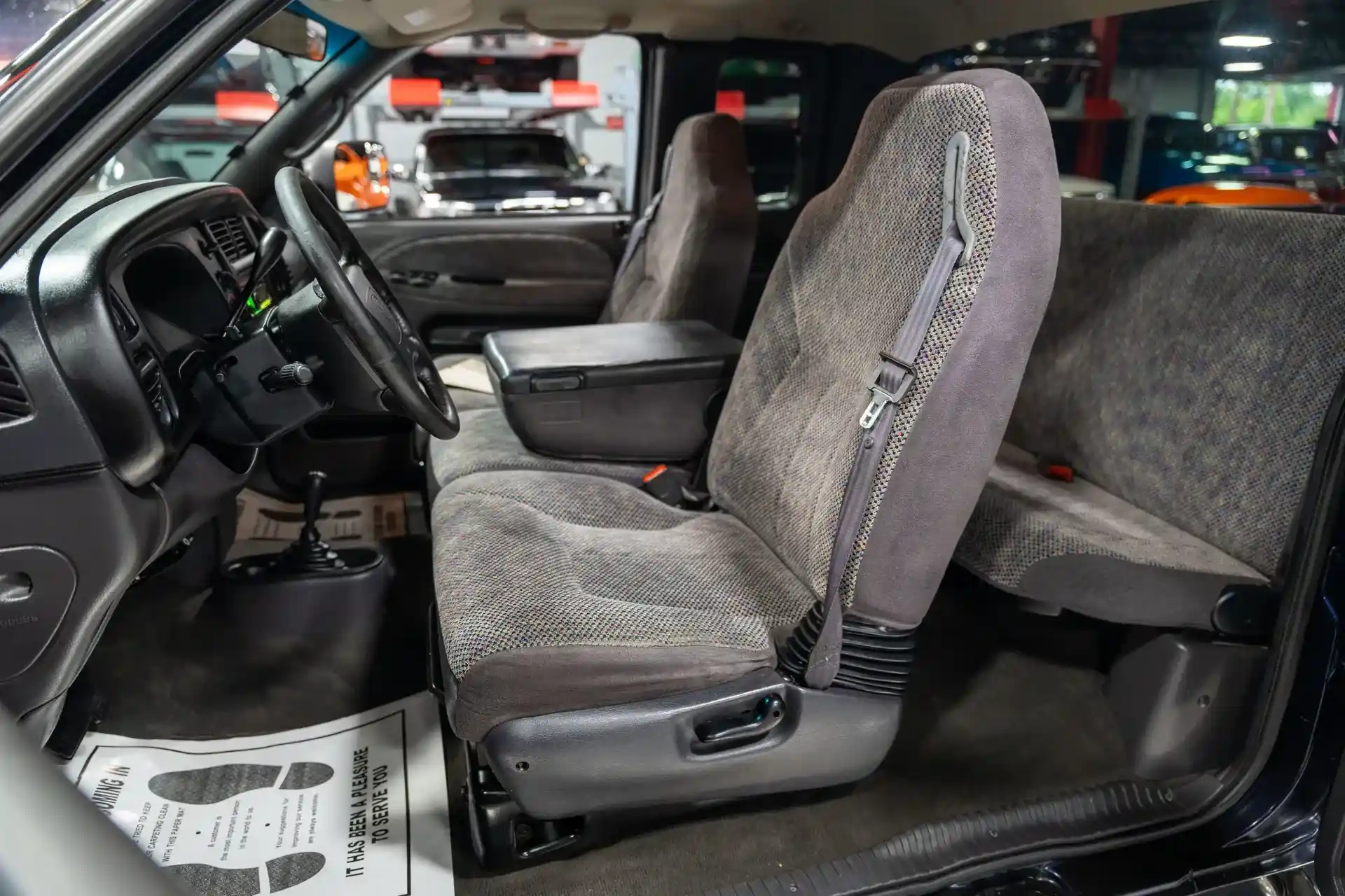 1999-dodge-ram-2500-4dr-quad-cab-139-wb-hd-4wd (27)