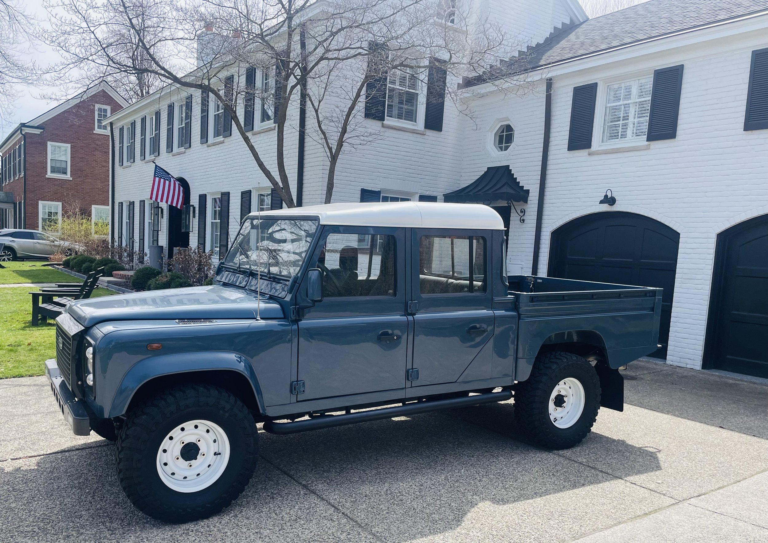 1999-land-rover-defender-110-td5-for-sale-01