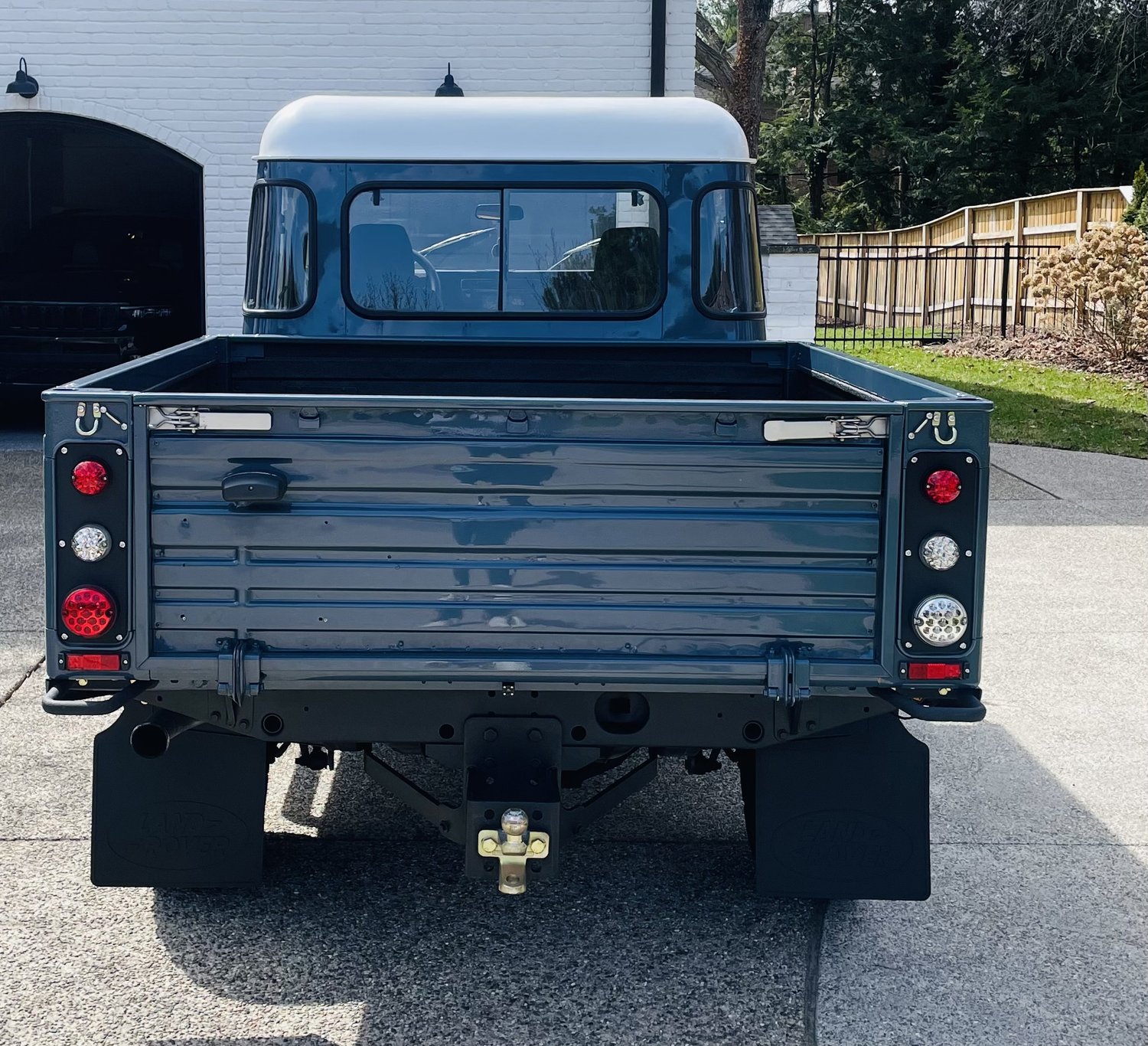 1999-land-rover-defender-110-td5-for-sale-04