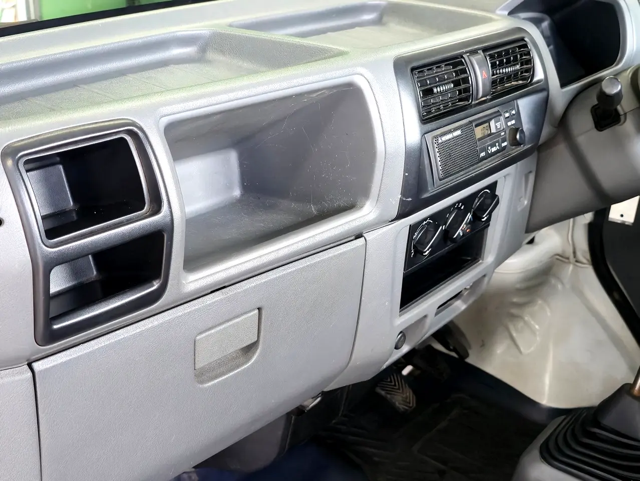 1999-mitsubishi-minicab-4x4-for-sale-22