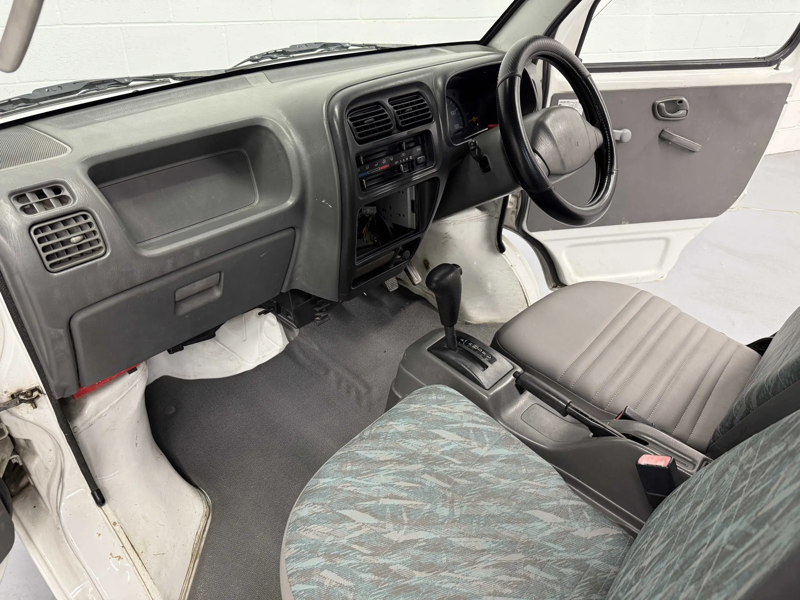 1999-suzuki-carry-turbo-kei-truck-for-sale-15