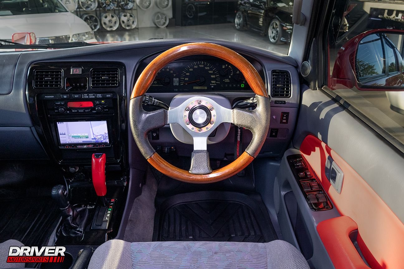 1999-toyota-hilux-surf-ssr-g-for-sale-03
