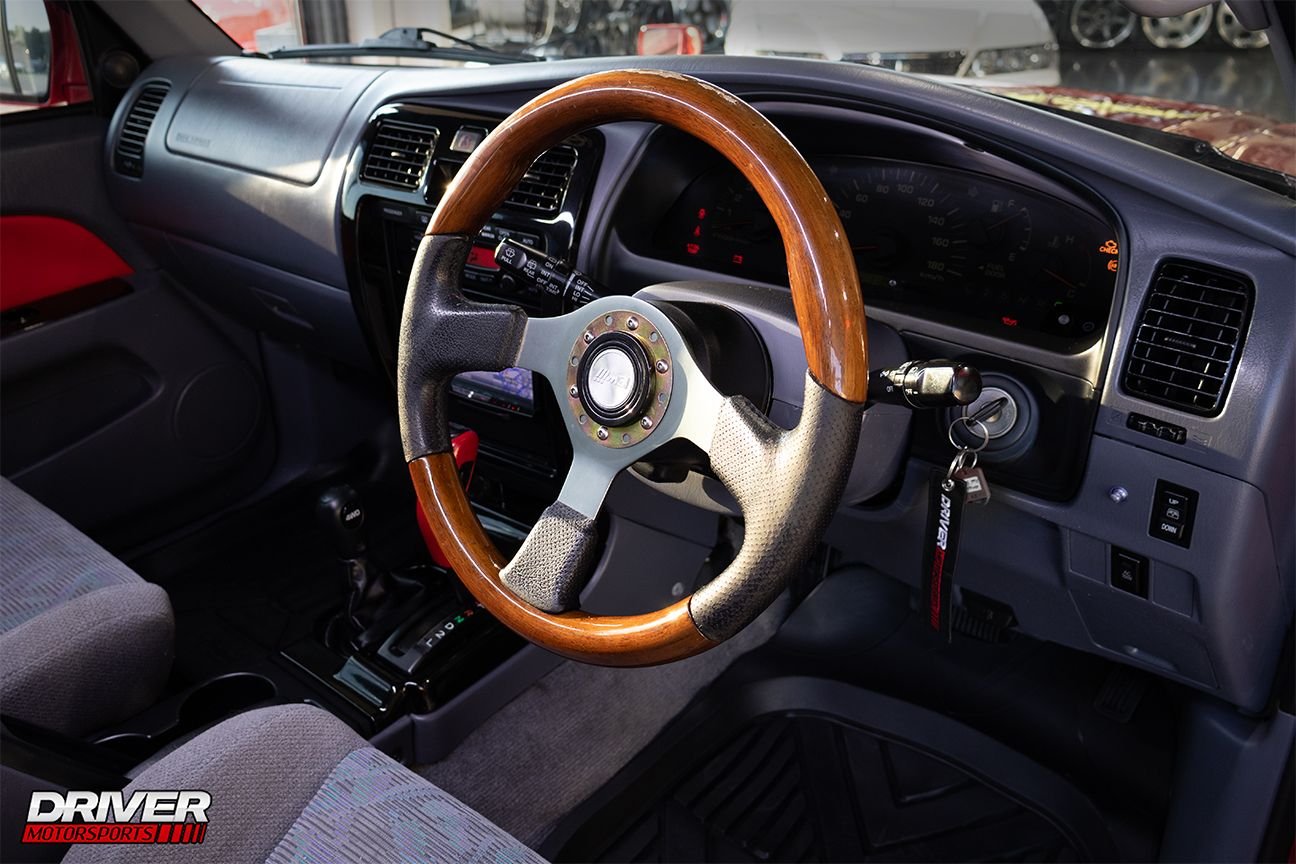 1999-toyota-hilux-surf-ssr-g-for-sale-12