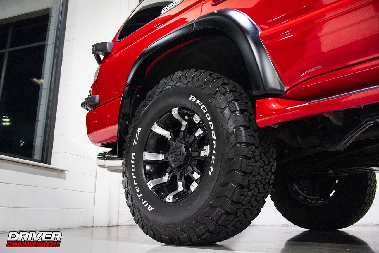 1999-toyota-hilux-surf-ssr-g-for-sale-29