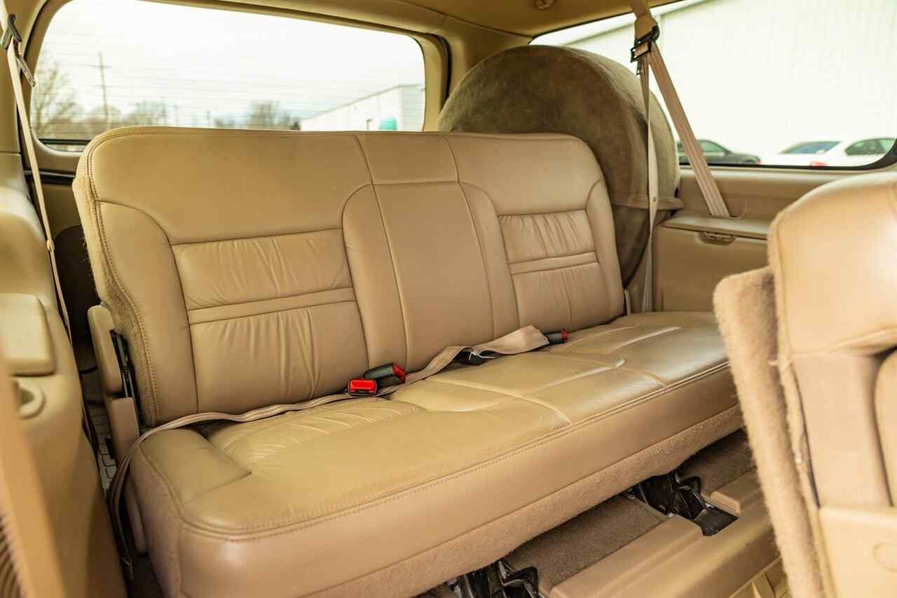 2000-ford-excursion-limited-power-stroke-turbo-diesel-for-sale-104