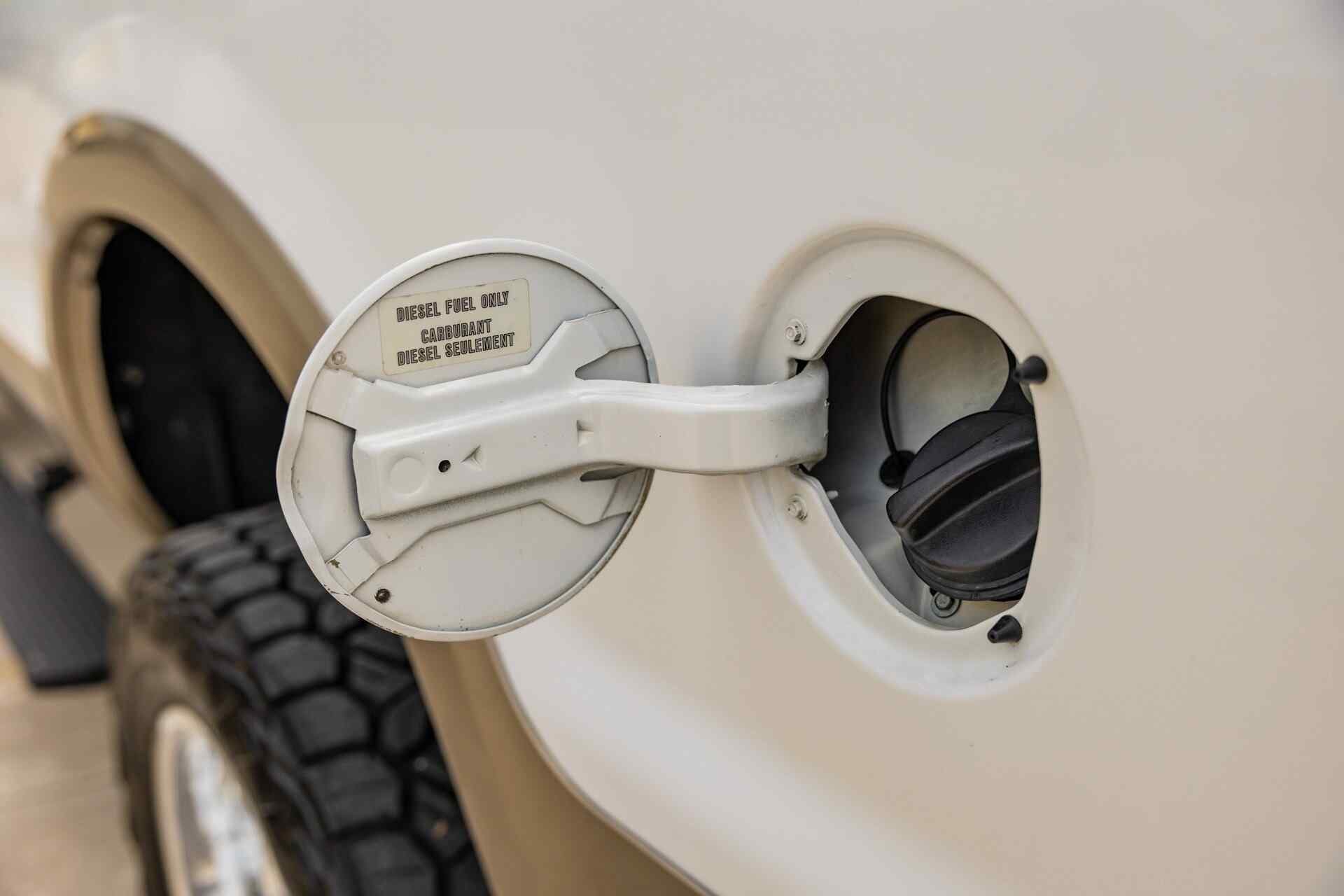 2000-ford-excursion-limited-power-stroke-turbo-diesel-for-sale-124