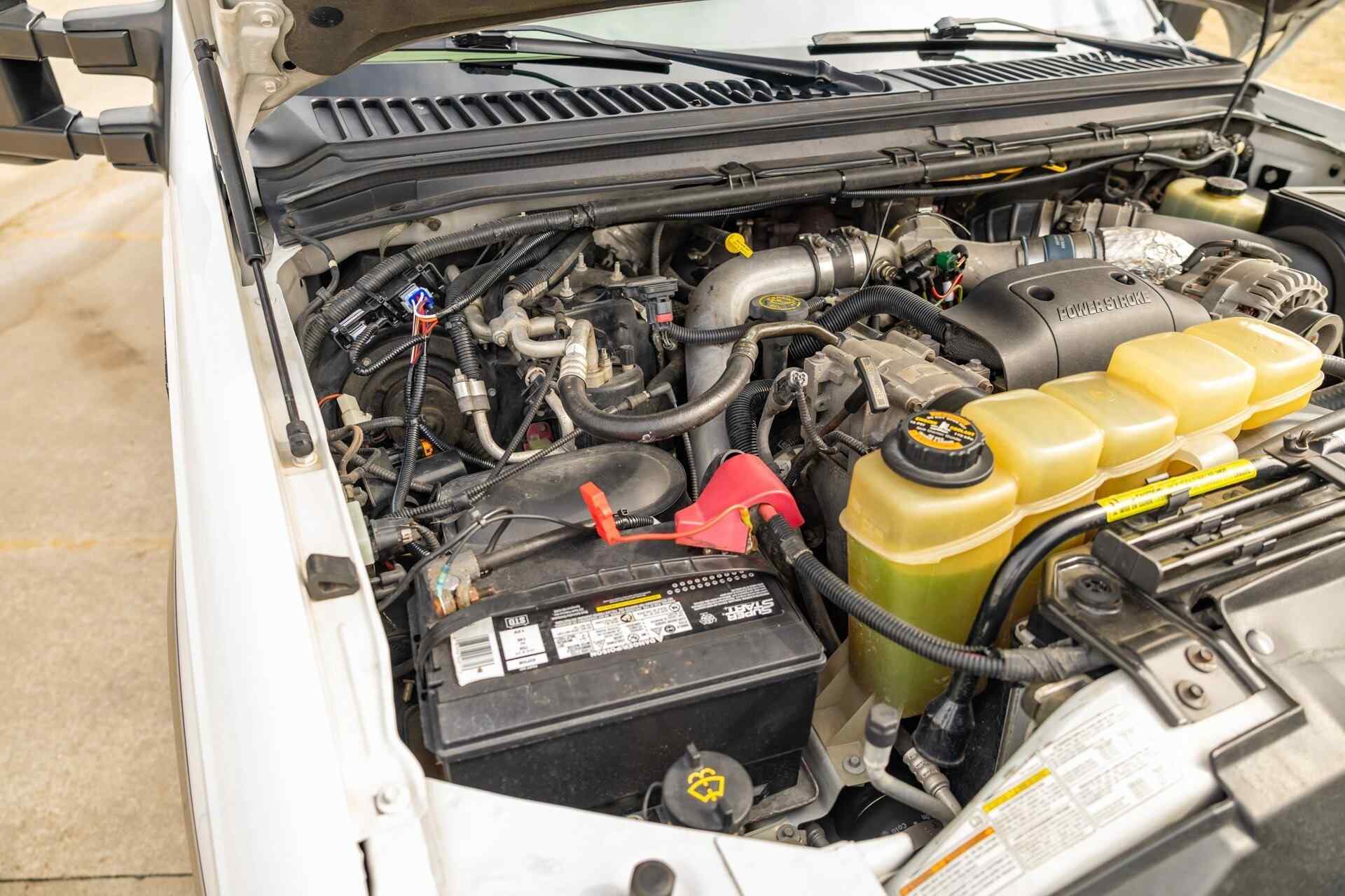 2000-ford-excursion-limited-power-stroke-turbo-diesel-for-sale-138