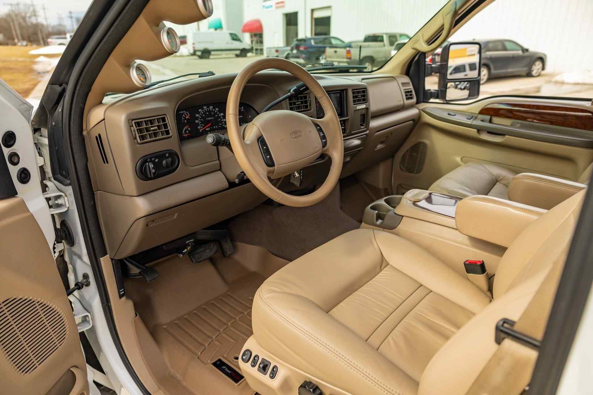 2000-ford-excursion-limited-power-stroke-turbo-diesel-for-sale-151
