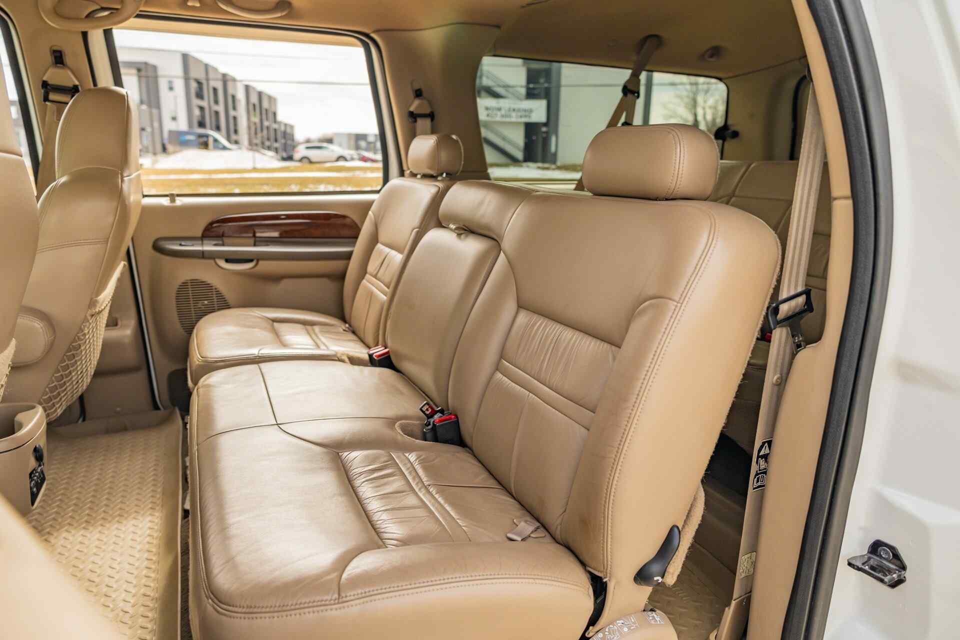 2000-ford-excursion-limited-power-stroke-turbo-diesel-for-sale-163