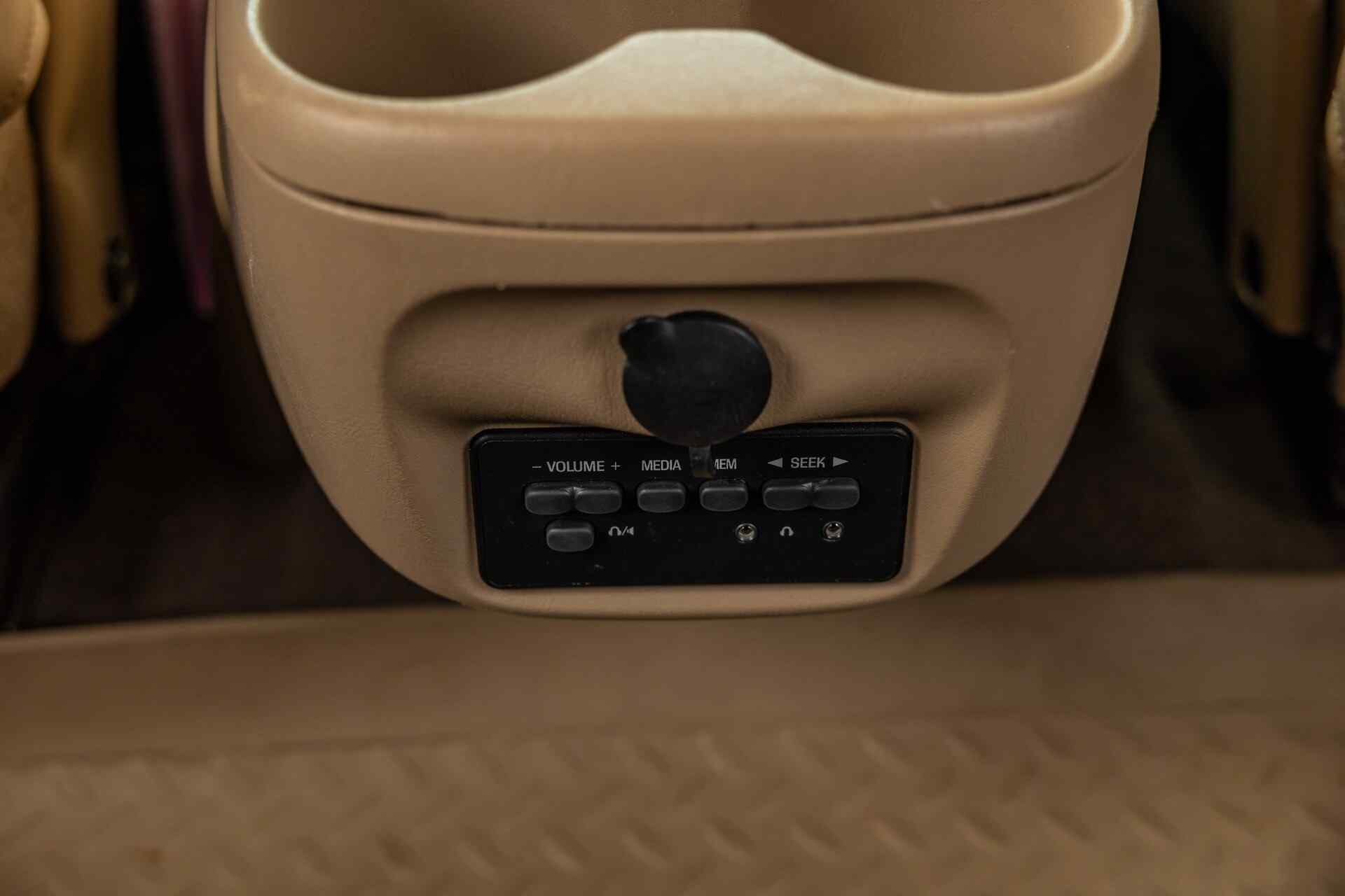 2000-ford-excursion-limited-power-stroke-turbo-diesel-for-sale-165