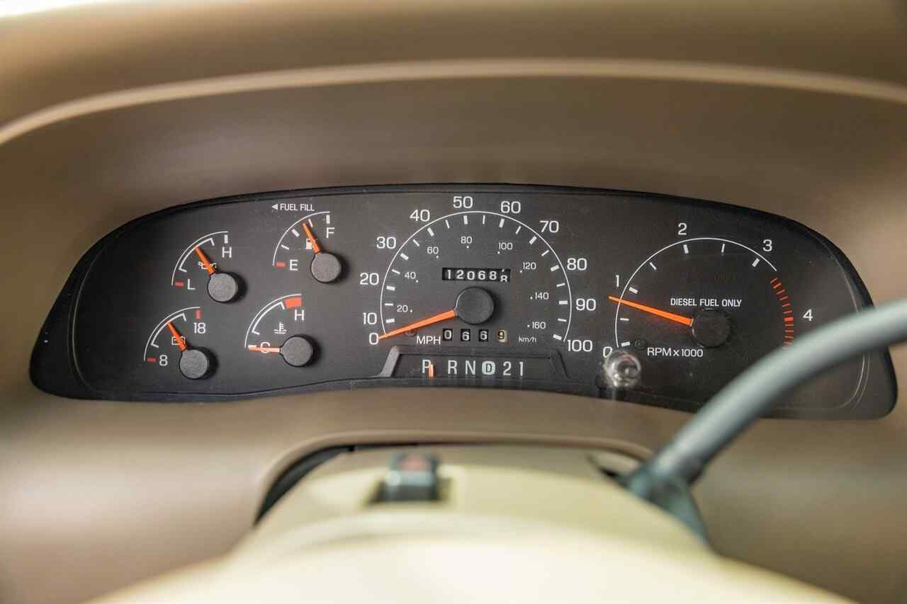 2000-ford-excursion-limited-power-stroke-turbo-diesel-for-sale-30