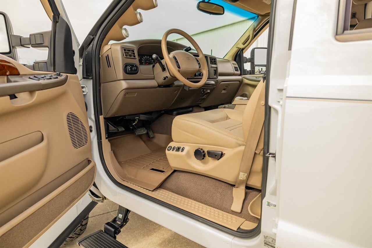 2000-ford-excursion-limited-power-stroke-turbo-diesel-for-sale-39