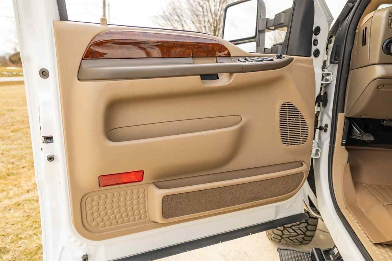 2000-ford-excursion-limited-power-stroke-turbo-diesel-for-sale-85