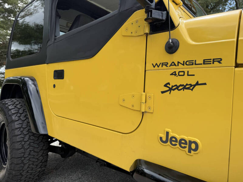 2000-jeep-wrangler-sport-2dr-4wd-suv (12)