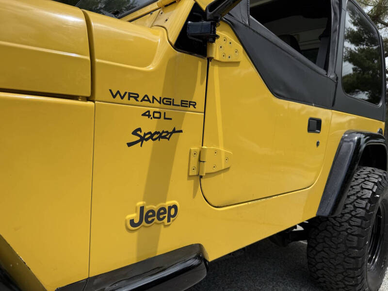 2000-jeep-wrangler-sport-2dr-4wd-suv (23)