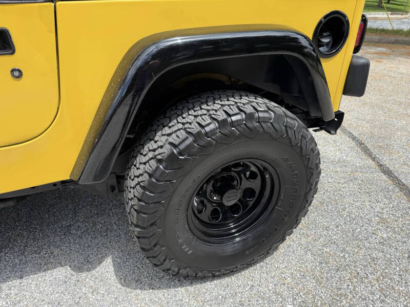 2000-jeep-wrangler-sport-2dr-4wd-suv (26)