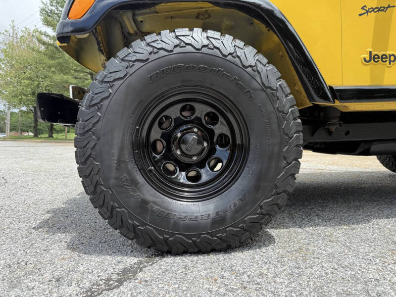 2000-jeep-wrangler-sport-2dr-4wd-suv (35)