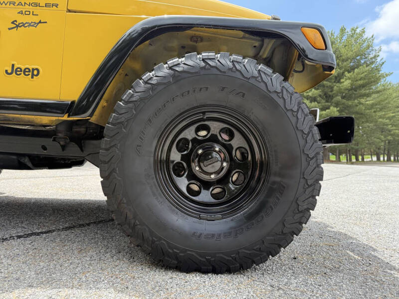 2000-jeep-wrangler-sport-2dr-4wd-suv (36)