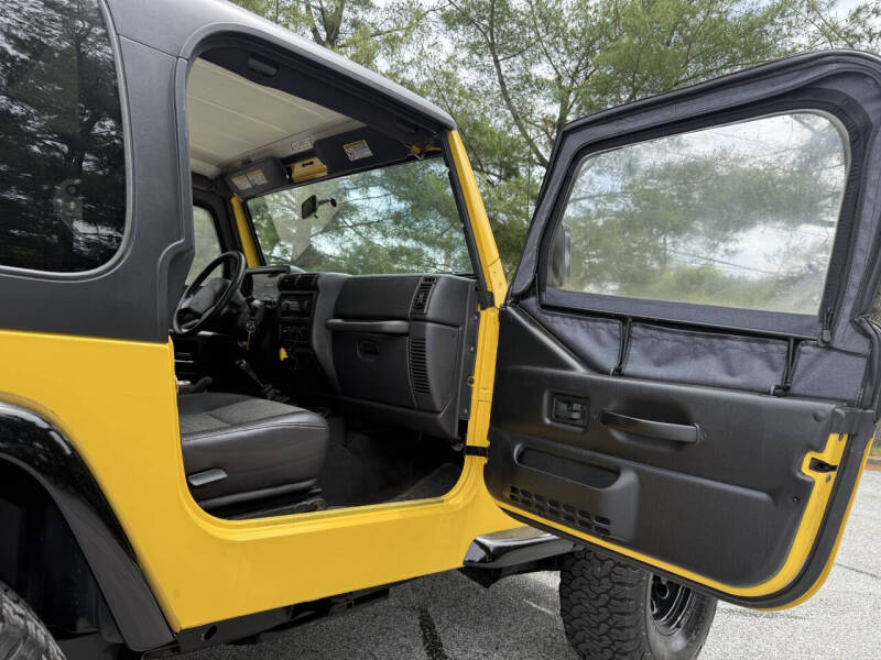 2000-jeep-wrangler-sport-2dr-4wd-suv (45)