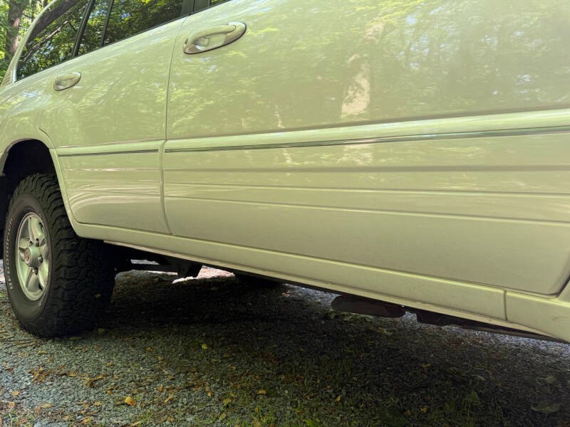 2000-lexus-lx-470-base-awd-4dr-suv (29)