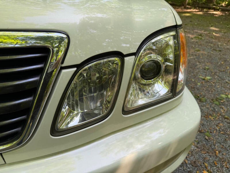 2000-lexus-lx-470-base-awd-4dr-suv (34)