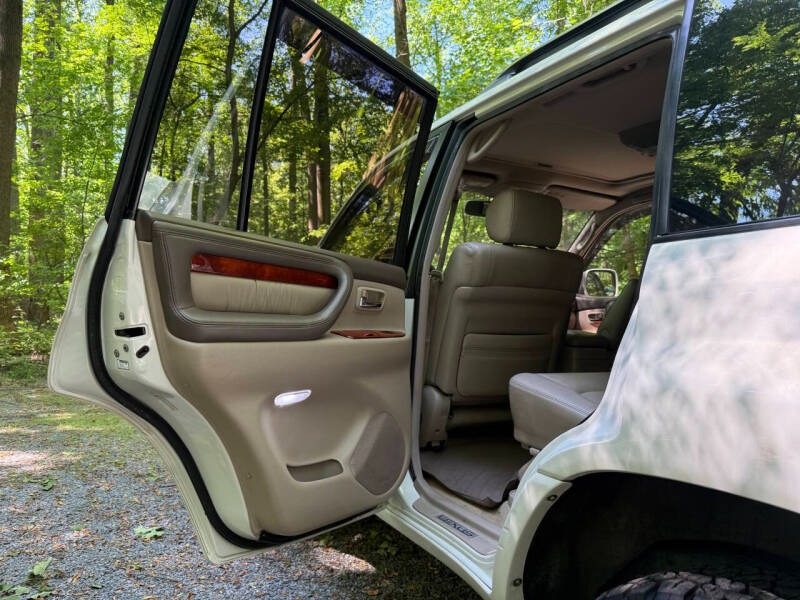 2000-lexus-lx-470-base-awd-4dr-suv (38)