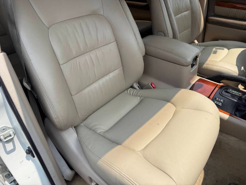2000-lexus-lx-470-base-awd-4dr-suv (50)