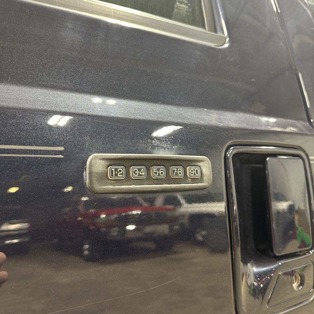 2001-ford-excursion-for-sale-07