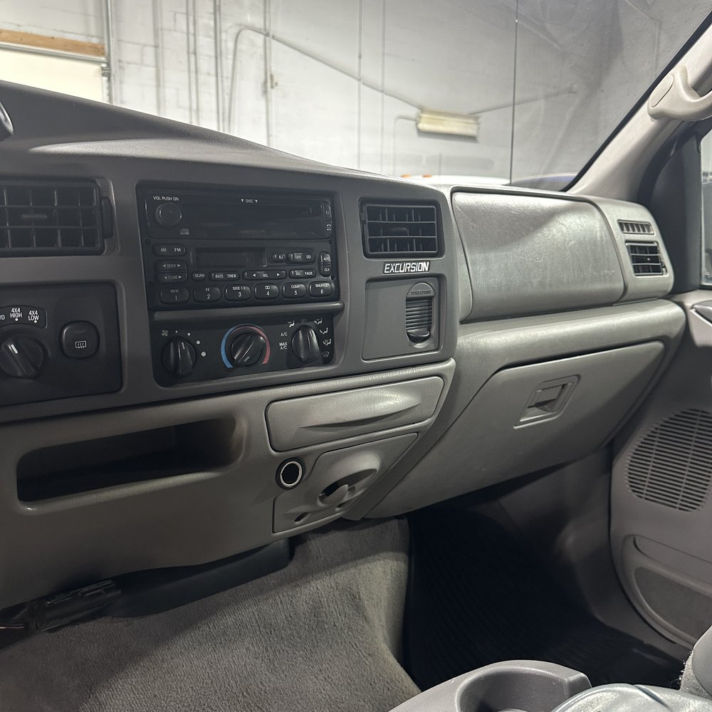 2001-ford-excursion-for-sale-22