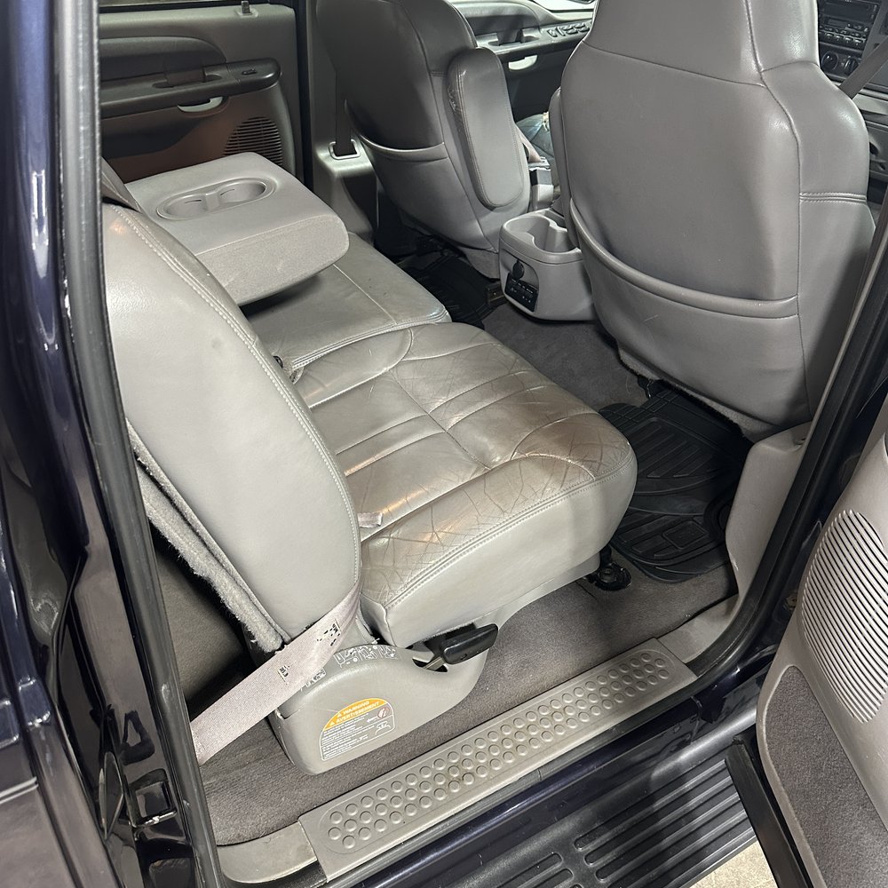 2001-ford-excursion-for-sale-40
