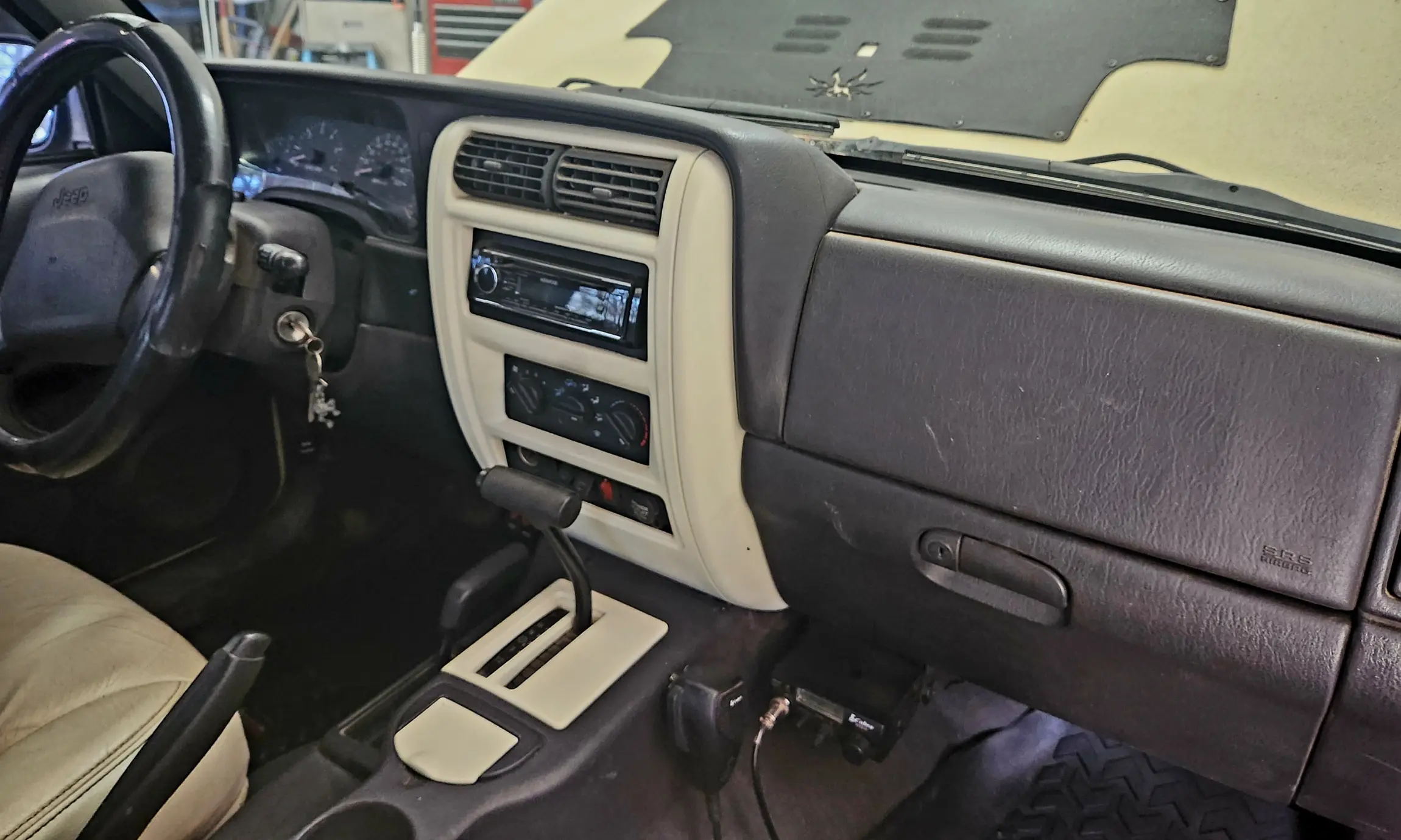 2001-jeep-cherokee-xj-for-sale-kemp-tx-06