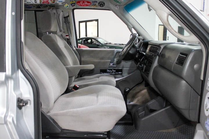 2002-volkswagen-eurovan-camper-westfalia (9)