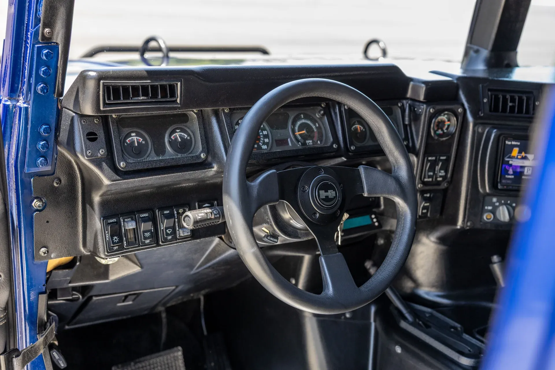 2003-hummer-h1-4-passenger-open-top-hard-doors (23)