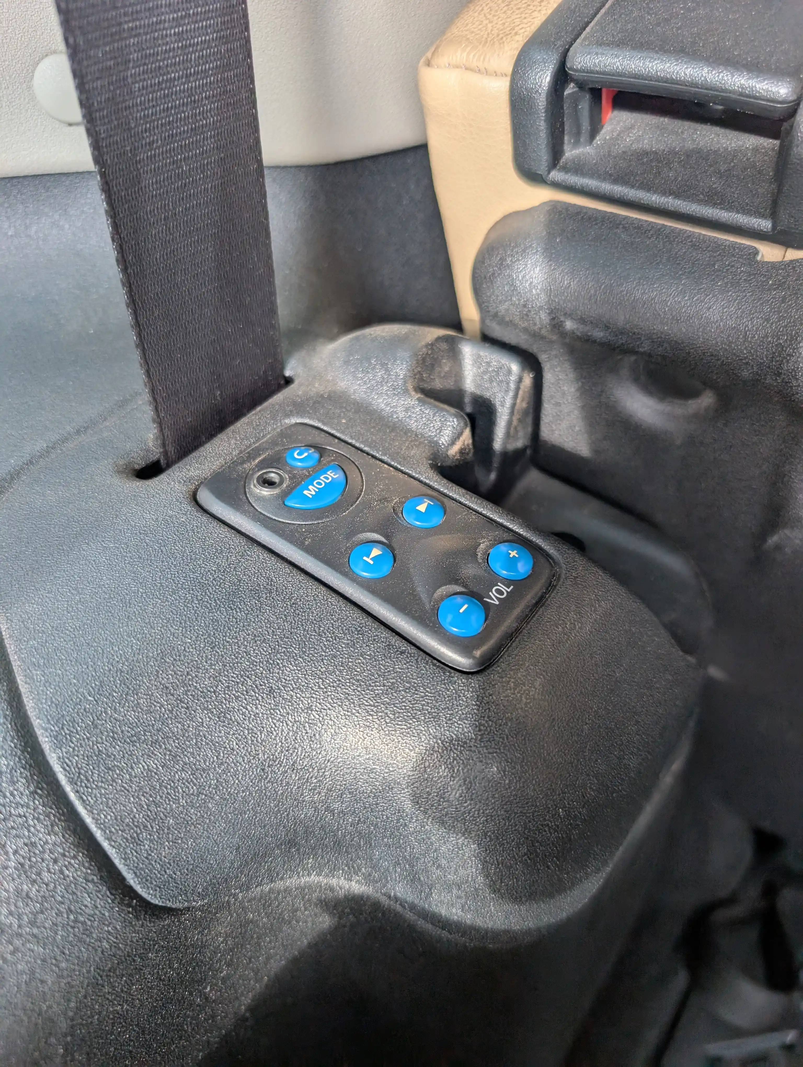 2004-land-rover-discovery-ii-for-sale-152
