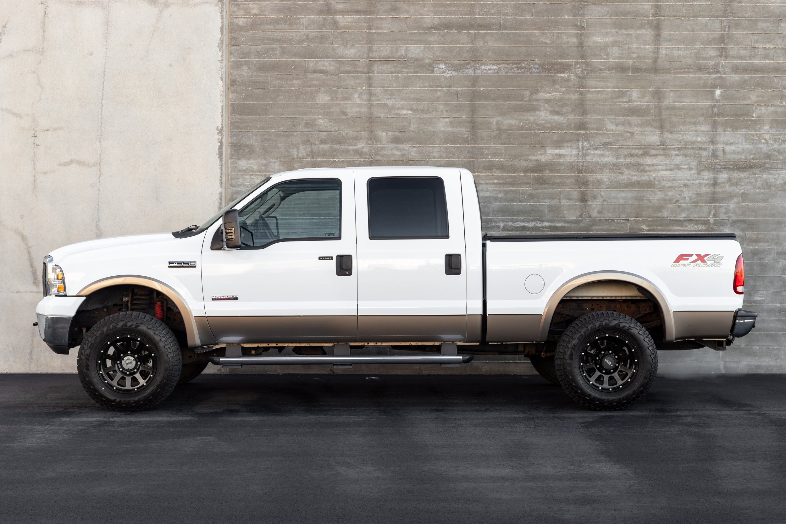 2006-ford-f350-lariat-for-sale-04
