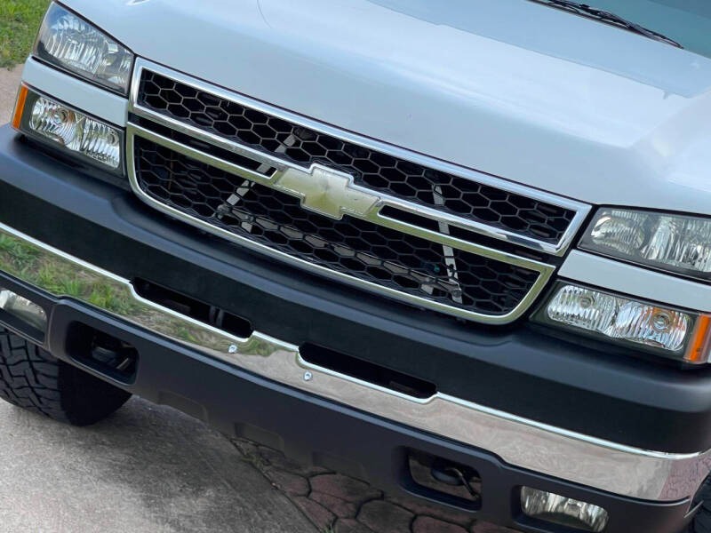 2007-chevrolet-silverado-3500-classic-lt3-for-sale-18