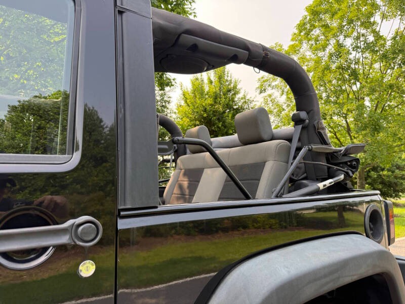 2008-jeep-wrangler-x-4x4-2dr-suv-w-side-airbag-package (21)