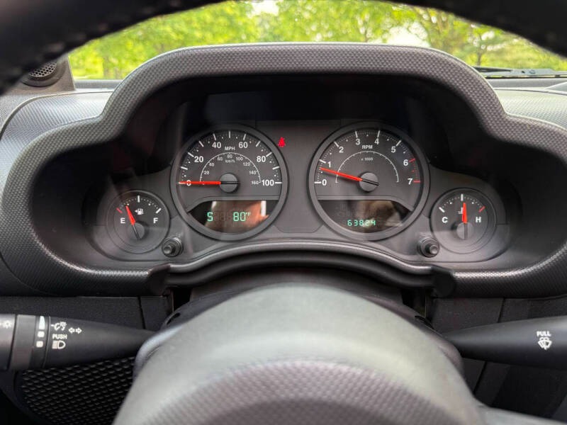 2008-jeep-wrangler-x-4x4-2dr-suv-w-side-airbag-package (43)