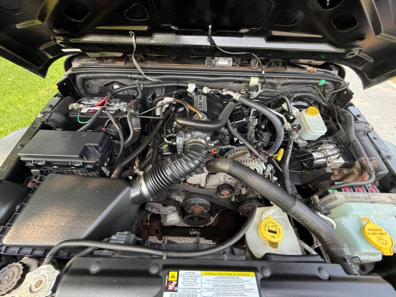 2008-jeep-wrangler-x-4x4-2dr-suv-w-side-airbag-package (53)
