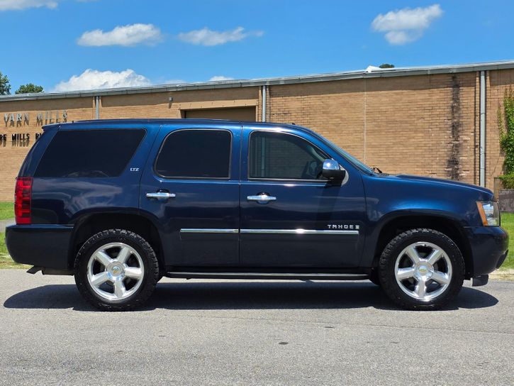 2009-chevrolet-tahoe-ltz-for-sale-nc-04